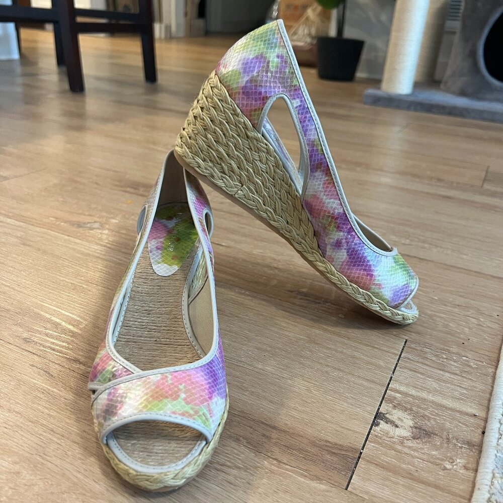 Donald J Pliner Coraa Floral Sandals Size - 11 M